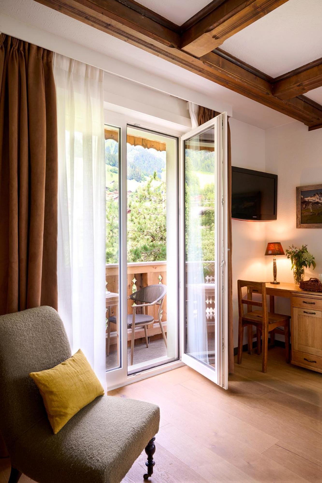 Maison D'Hotes Ermitage Chateau-d'Oex Luaran gambar